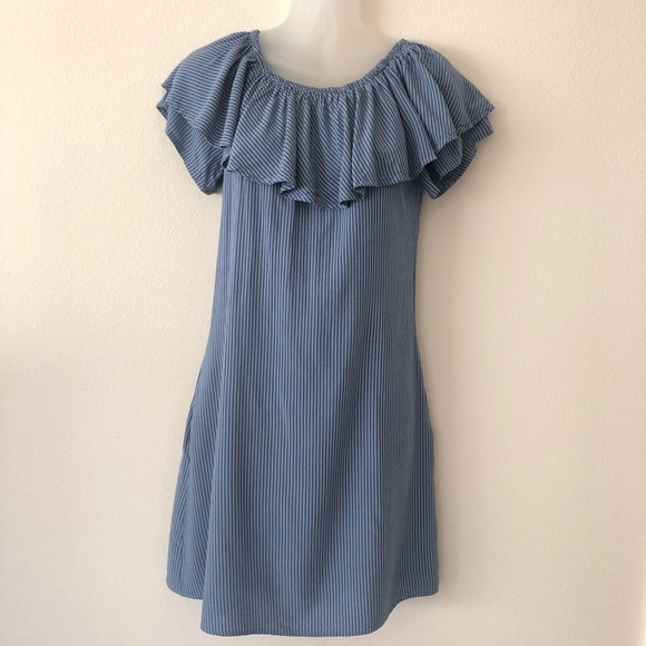 Max Jeans Dresses & Skirts - Max Jeans blue striped ruffle off shoulder dress